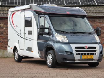 Bürstner BUT569 Nexxo T569 | Vast Bed | Kleine Camper| Elektrische Trap| Douche| Frans Bed